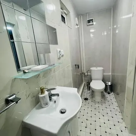 Διαμέρισμα 21 *